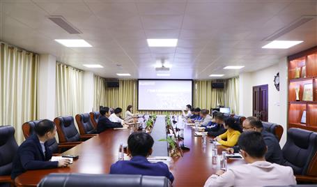 【奮戰(zhàn)80天·沖刺四季度】公司領(lǐng)導(dǎo)利用周末休息時(shí)間召開(kāi)用印審批研討會(huì)