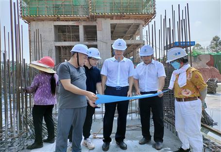 何勇到江西項(xiàng)目檢查指導(dǎo)工作