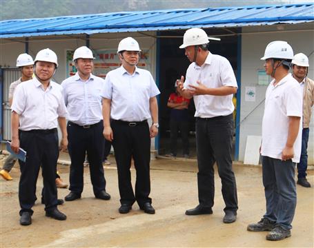 蒙勝益：強管理保質(zhì)量提效率 全力加快推進項目建設(shè)