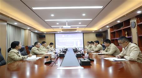 覃振華：青年員工要有格局、有能力、有擔當