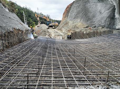 【搶先機(jī) 穩(wěn)開(kāi)局】桂海分公司項(xiàng)目：天寒人不閑 奮力趕進(jìn)度